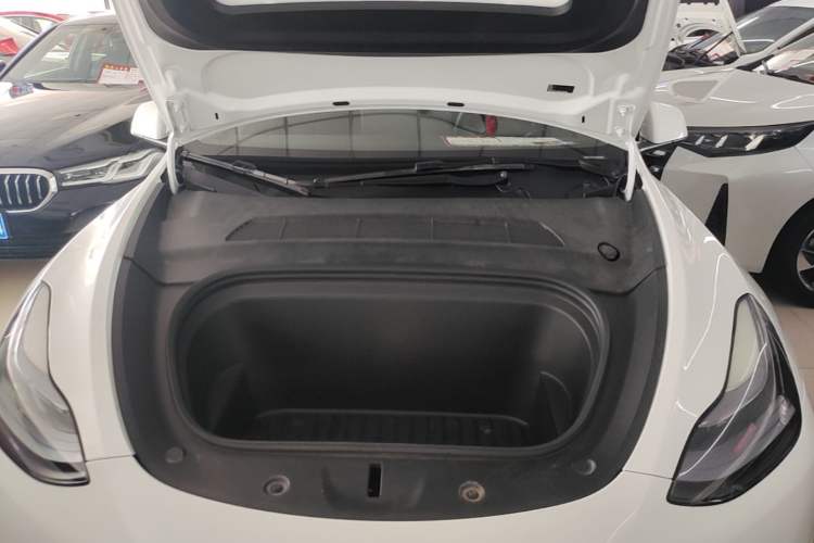 Used Tesla Model Y 2021 Standard Range Rear-Wheel Drive Version Engine Bay