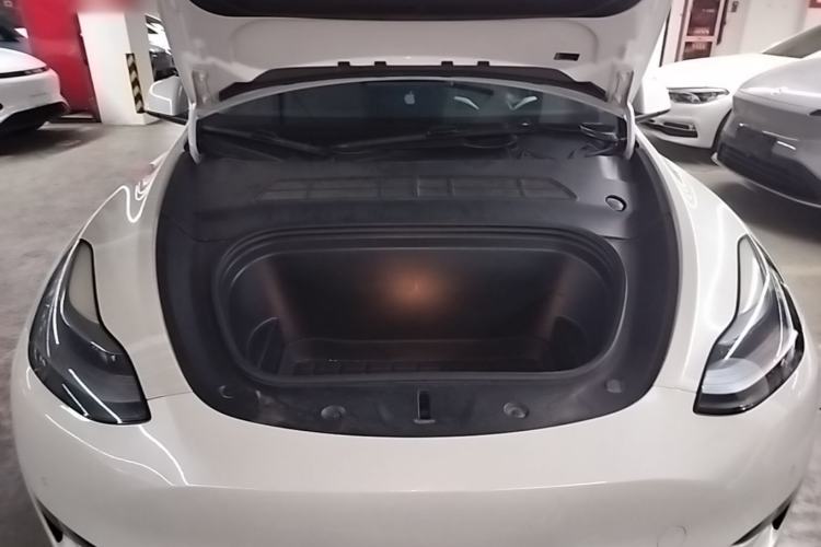 Used Tesla Model Y 2021 Standard Range Rear-Wheel Drive Version Engine Bay