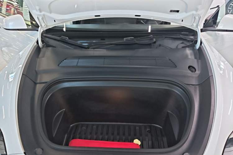 Used Tesla Model Y 2021 Long-Range All-Wheel-Drive Version Engine Bay