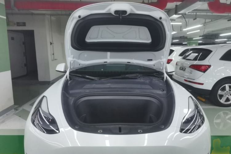 Used Tesla Model Y 2021 Standard Range Rear-Wheel Drive Version Engine Bay