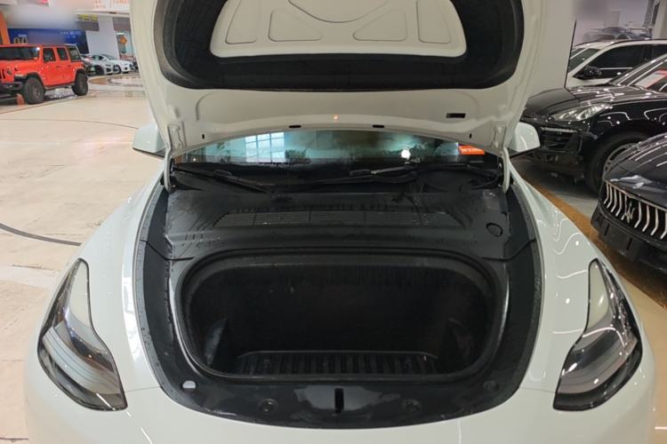 Used Tesla Model Y 2021 Standard Range Rear-Wheel Drive Version Engine Bay