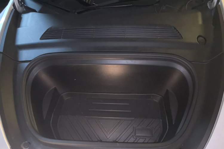 Used Tesla Model Y 2021 Standard Range Rear-Wheel Drive Version Engine Bay