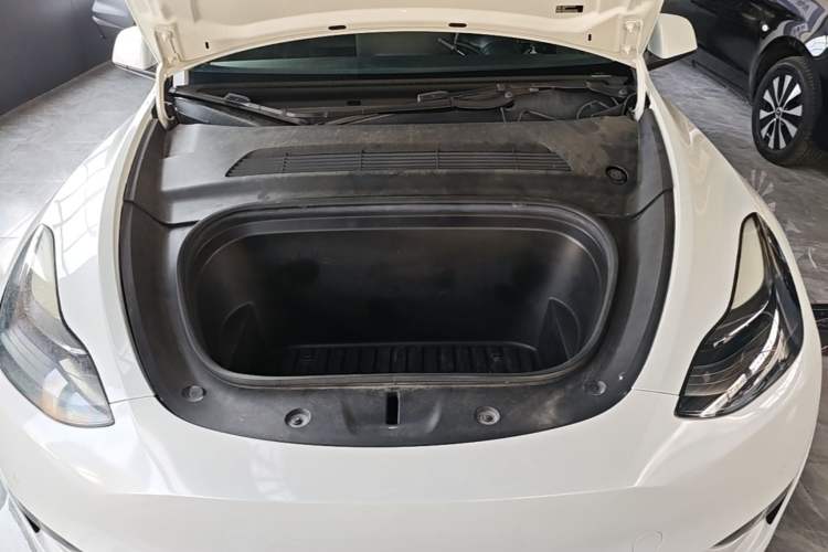 Used Tesla Model Y 2021 Long-Range All-Wheel-Drive Version 3D7 Engine Bay