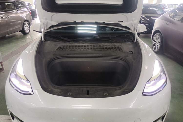 Used Tesla Model Y 2021 Long-Range All-Wheel-Drive Version 3D7 Engine Bay