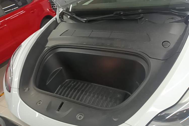 Used Tesla Model Y 2021 Long-Range All-Wheel-Drive Version 3D7 Engine Bay