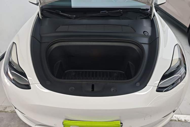 Used Tesla Model Y 2021 Long-Range All-Wheel-Drive Version Engine Bay