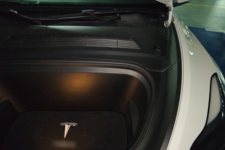 Used Tesla Model Y 2021 Standard Range Rear-Wheel Drive Version Engine Bay Left