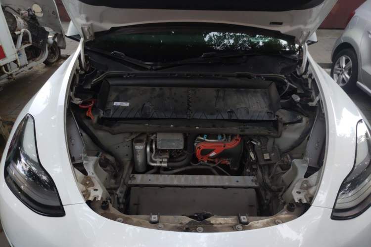 Used Tesla Model Y 2021 Standard Range Rear-Wheel Drive Version Engine Bay