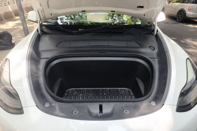 Used Tesla Model Y 2021 Standard Range Rear-Wheel Drive Version Engine Bay