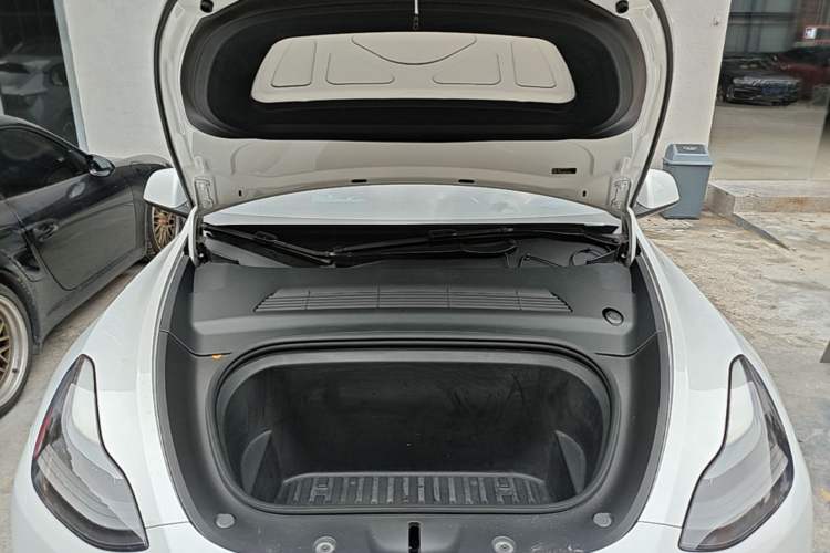 Used Tesla Model Y 2021 Long-Range All-Wheel-Drive Version 3D7 Engine Bay