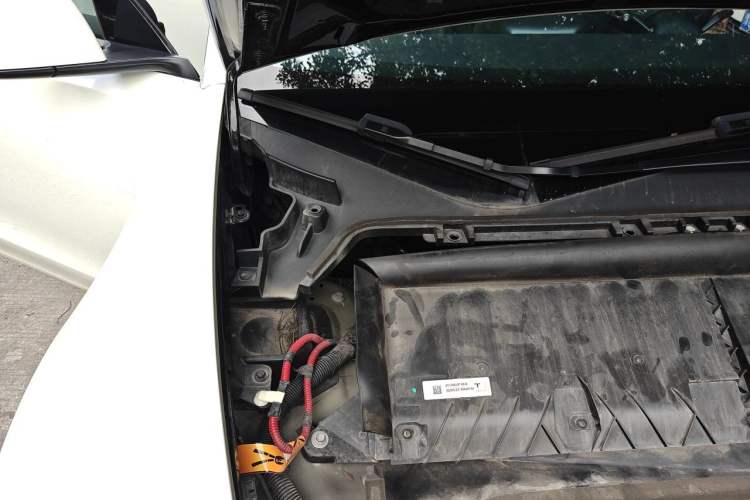 Used Tesla Model Y 2021 Long-Range All-Wheel-Drive Version Engine Bay Right