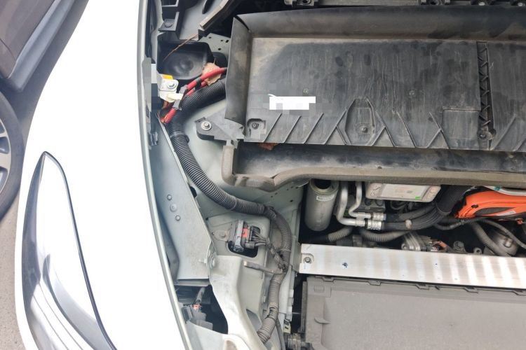 Used Tesla Model Y 2021 Standard Range Rear-Wheel Drive Version Engine Bay Right