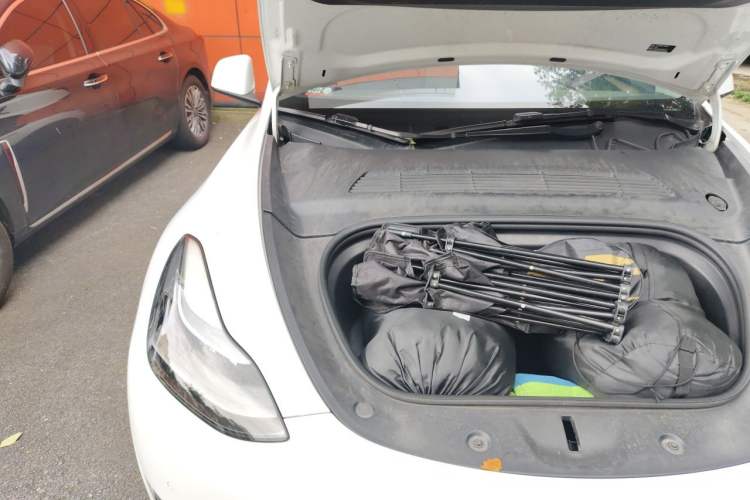 Used Tesla Model Y 2021 Long-Range All-Wheel-Drive Version Engine Bay Right