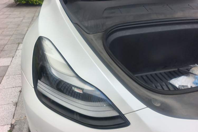 Used Tesla Model Y 2021 Standard Range Rear-Wheel Drive Version Engine Bay Right