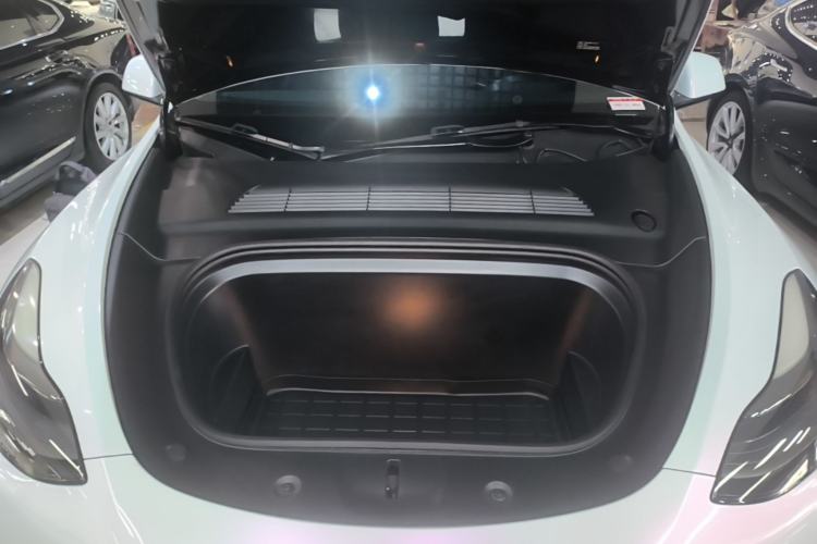 Used Tesla Model Y 2021 Long-Range All-Wheel-Drive Version 3D7 Engine Bay
