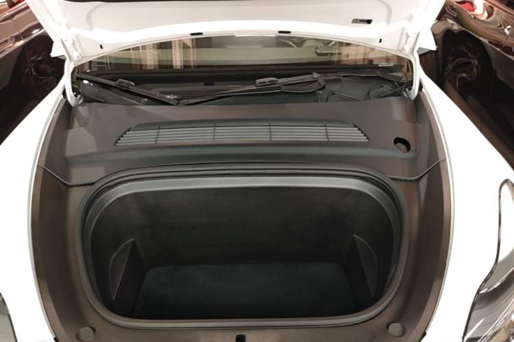 Used Tesla Model Y 2021 Long-Range All-Wheel-Drive Version 3D7 Engine Bay