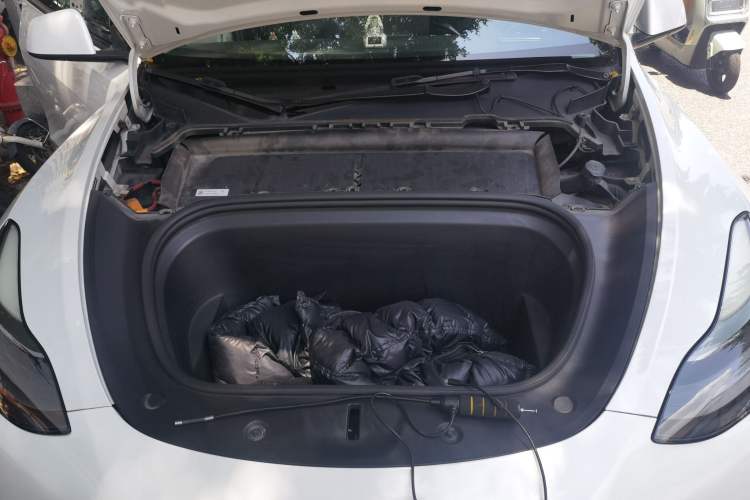 Used Tesla Model Y 2021 Long-Range All-Wheel-Drive Version 3D7 Engine Bay