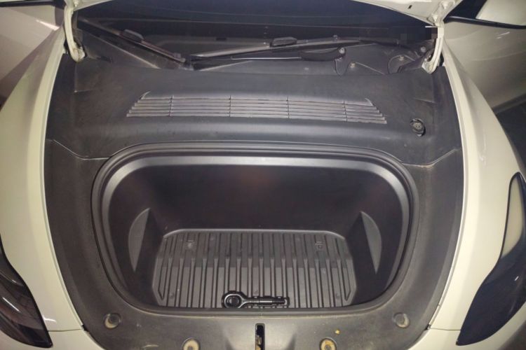 Used Tesla Model Y 2021 Standard Range Rear-Wheel Drive Version Engine Bay