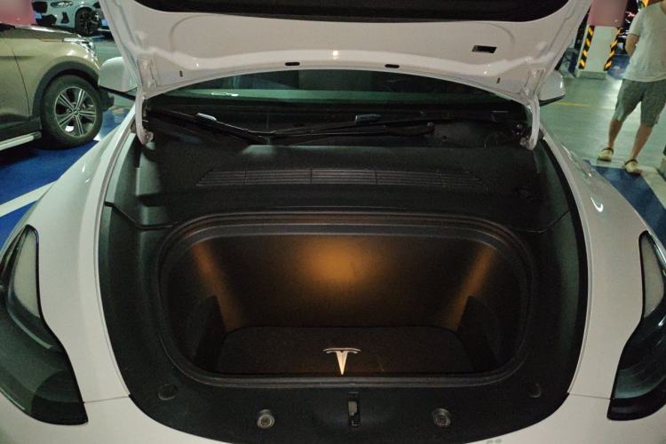 Used Tesla Model Y 2021 Standard Range Rear-Wheel Drive Version Engine Bay