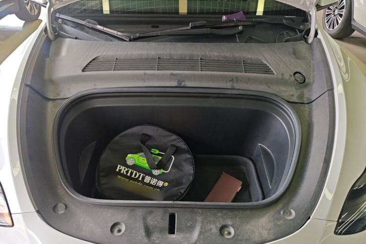 Used Tesla Model Y 2021 Performance High-Performance All-Wheel-Drive Version Engine Bay