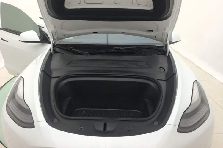 Used Tesla Model Y 2021 Long-Range All-Wheel-Drive Version 3D7 Engine Bay