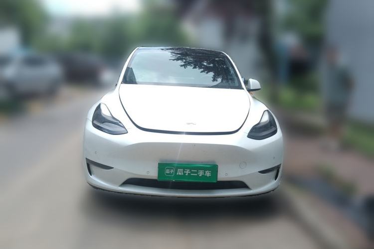 Used Tesla Model Y 2021 Long-Range All-Wheel-Drive Version Exterior 1