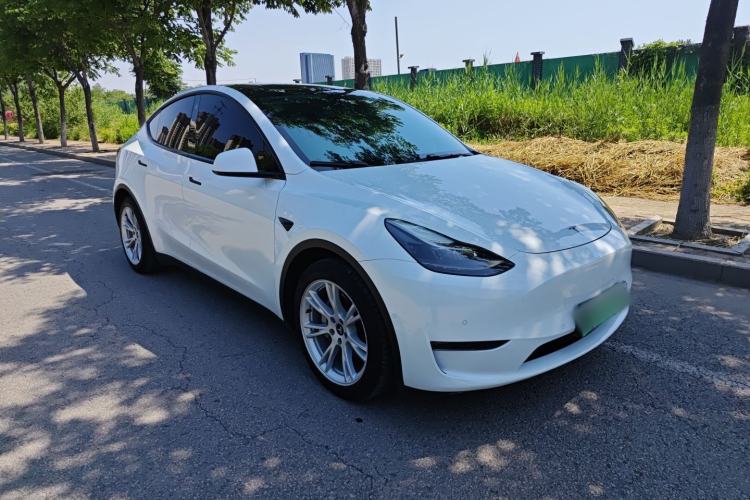Used Tesla Model Y 2021 Long-Range All-Wheel-Drive Version Exterior 1