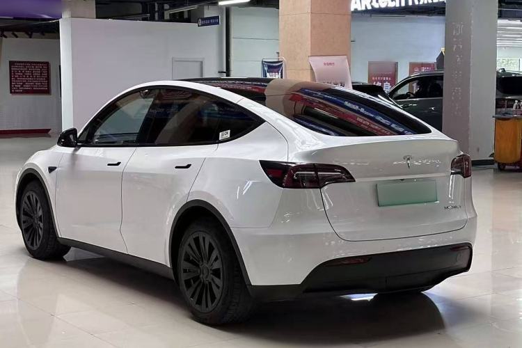 Used Tesla Model Y 2021 Long-Range All-Wheel-Drive Version Exterior 10