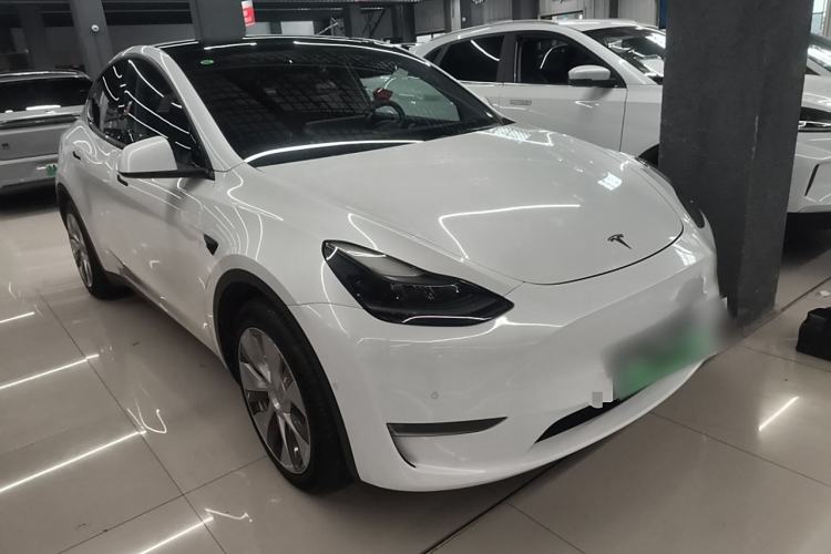 Used Tesla Model Y 2021 Revised Version 2 Long-Range All-Wheel-Drive Edition Exterior 2