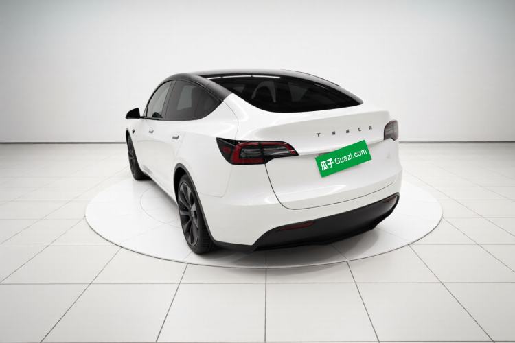 Used Tesla Model Y 2021 Standard Range Rear-Wheel Drive Version Exterior 2