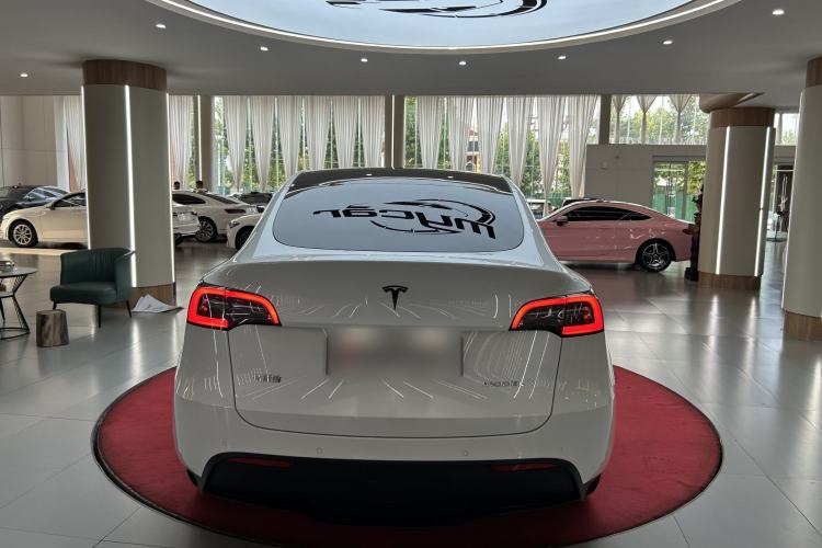 Used Tesla Model Y 2021 Revised Version 2 Long-Range All-Wheel-Drive Edition Exterior 5