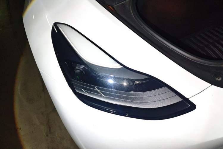 Used Tesla Model Y 2021 Long-Range All-Wheel-Drive Version Exterior 6