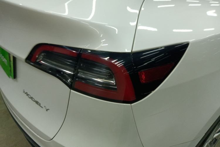Used Tesla Model Y 2021 Standard Range Rear-Wheel Drive Version Exterior 6