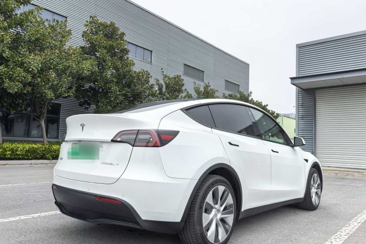 Used Tesla Model Y 2021 Revised Version 2 Long-Range All-Wheel-Drive Edition Exterior 8