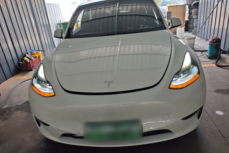 Used Tesla Model Y 2021 Standard Range Rear-Wheel Drive Version Front