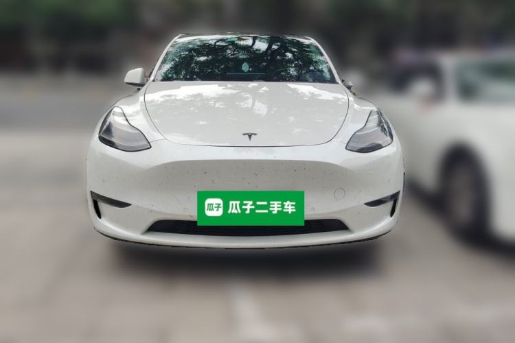 Used Tesla Model Y 2021 Long-Range All-Wheel-Drive Version Front