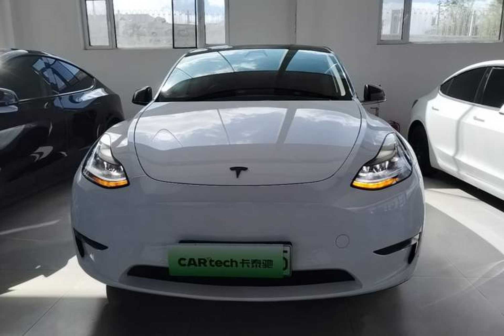 Used Tesla Model Y 2021 Standard Range Rear-Wheel Drive Version Front