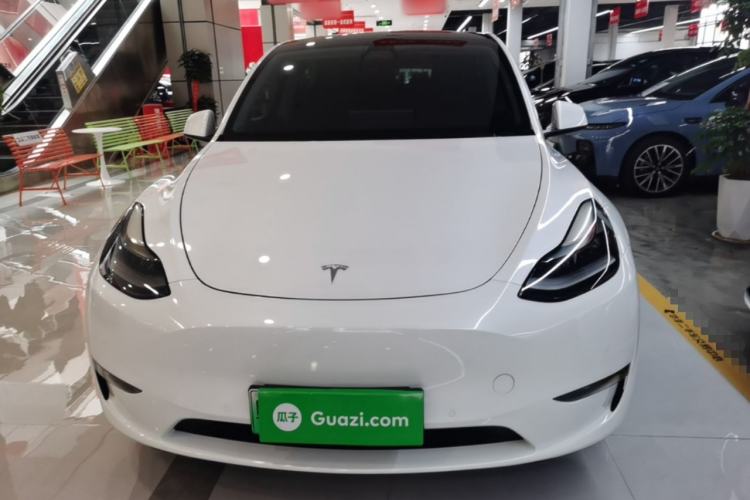 Used Tesla Model Y 2021 Long-Range All-Wheel-Drive Version 3D7 Front