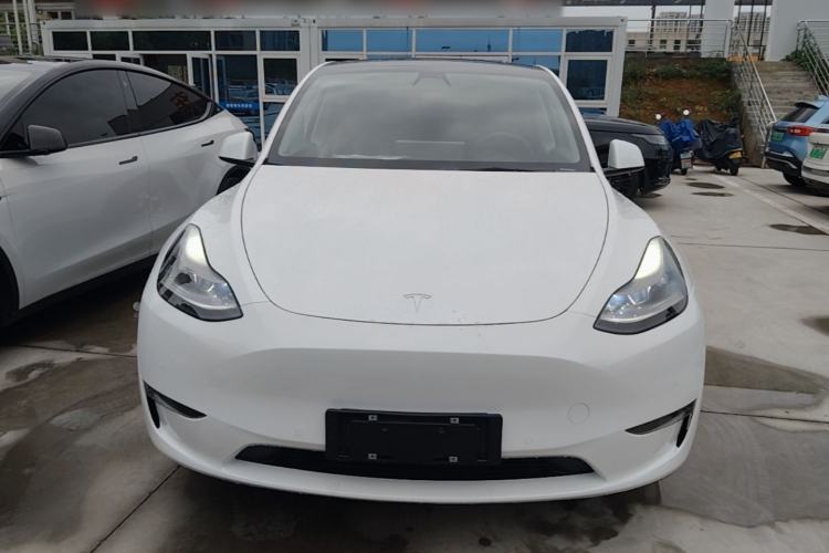 Used Tesla Model Y 2021 Standard Range Rear-Wheel Drive Version Front