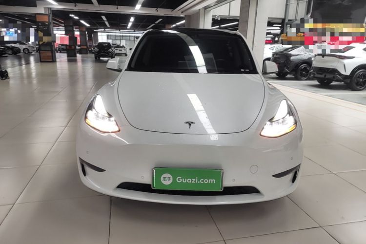 Used Tesla Model Y 2021 Long-Range All-Wheel-Drive Version 3D7 Front