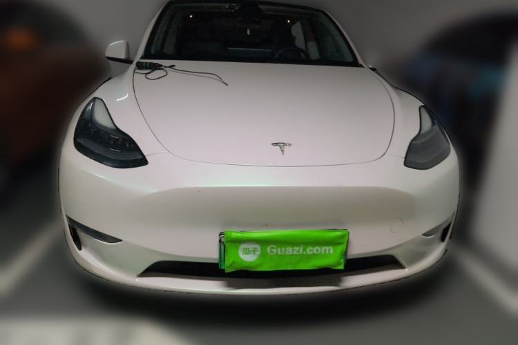 Used Tesla Model Y 2021 Long-Range All-Wheel-Drive Version Front