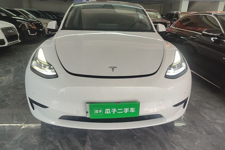 Used Tesla Model Y 2021 Standard Range Rear-Wheel Drive Version Front