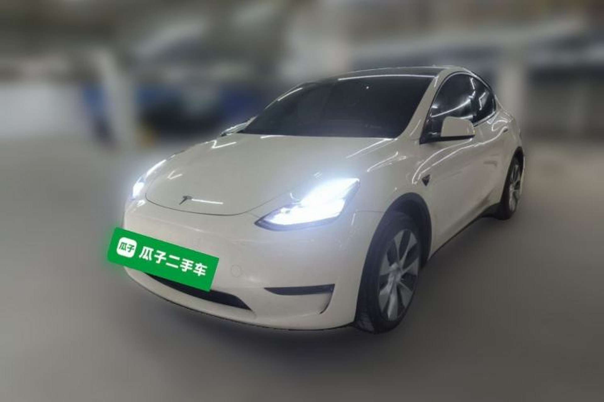 Used Tesla Model Y 2021 Standard Range Rear-Wheel Drive Version Front Left 45 Deg