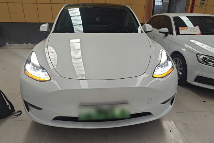 Used Tesla Model Y 2021 Standard Range Rear-Wheel Drive Version Front