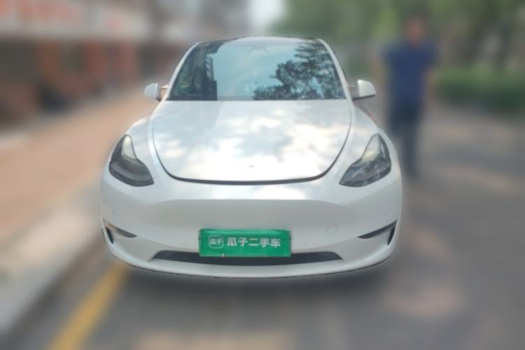 Used Tesla Model Y 2021 Long-Range All-Wheel-Drive Version Front