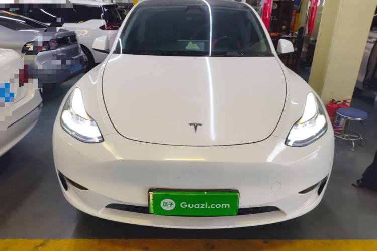 Used Tesla Model Y 2021 Standard Range Rear-Wheel Drive Version Front
