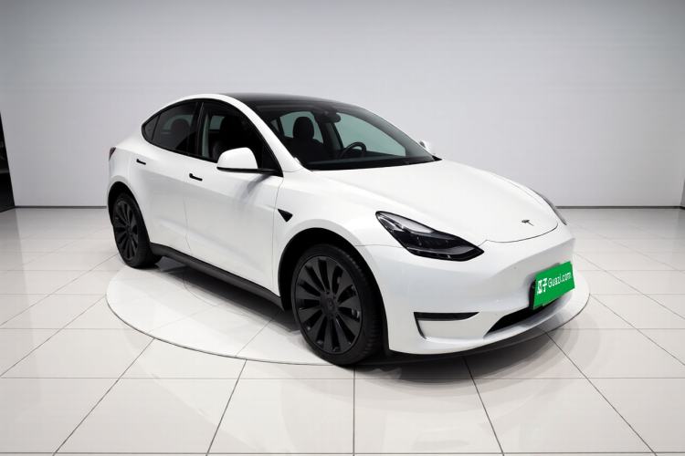 Used Tesla Model Y 2021 Performance High-Performance All-Wheel-Drive Version Front Right 45 Deg