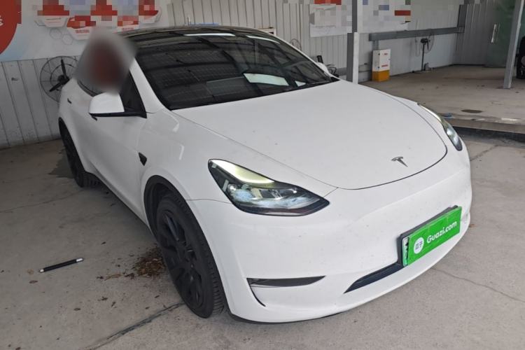 Used Tesla Model Y 2021 Standard Range Rear-Wheel Drive Version Front Right 45 Deg