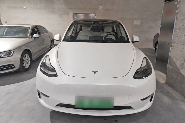 Used Tesla Model Y 2021 Standard Range Rear-Wheel Drive Version Front