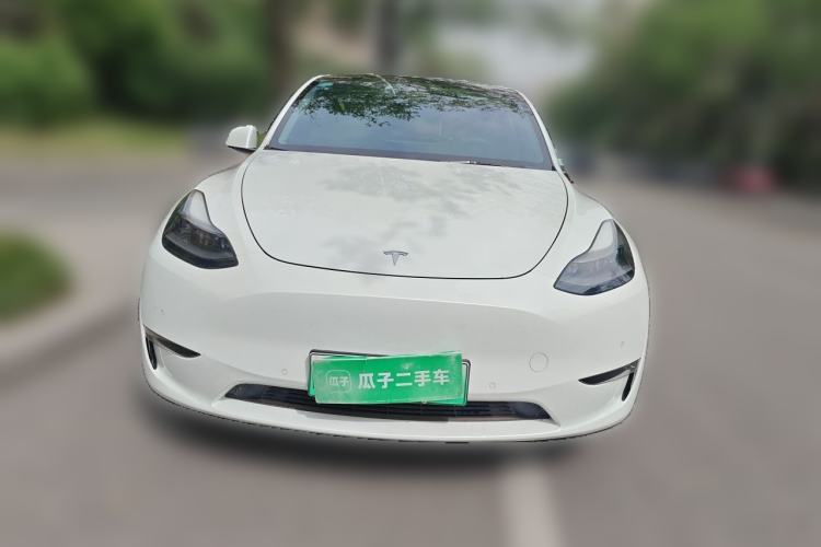 Used Tesla Model Y 2021 Long-Range All-Wheel-Drive Version 3D7 Front